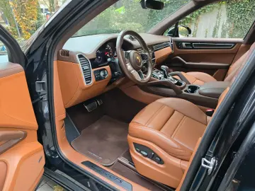 Cayenne GTS ALU22 SportDesign Luftfed HALen Pano