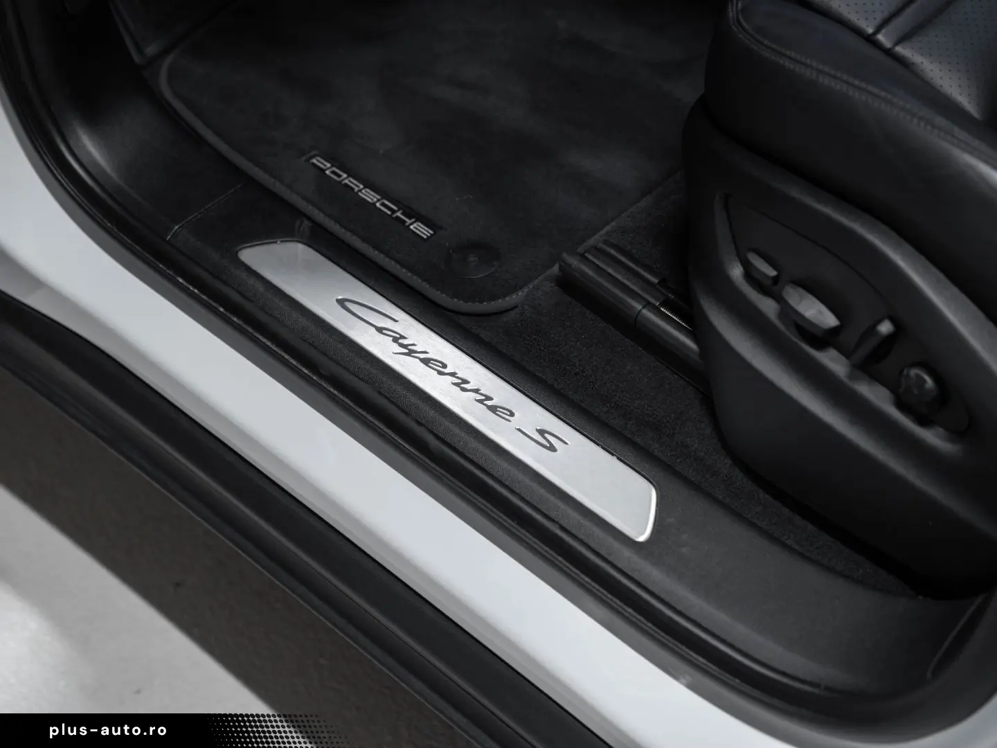 Cayenne S BOSE Standheizung Surround View PASM