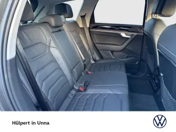 Touareg V6 ELEGANCE NEUESMODELL AHK CAM ACC LM19