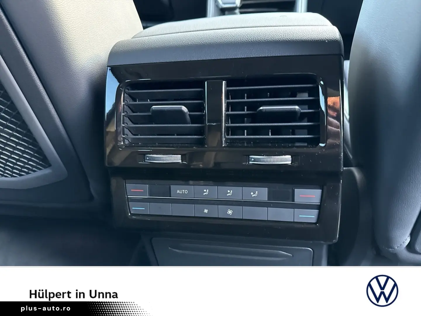 Touareg V6 ELEGANCE NEUESMODELL AHK CAM ACC LM19