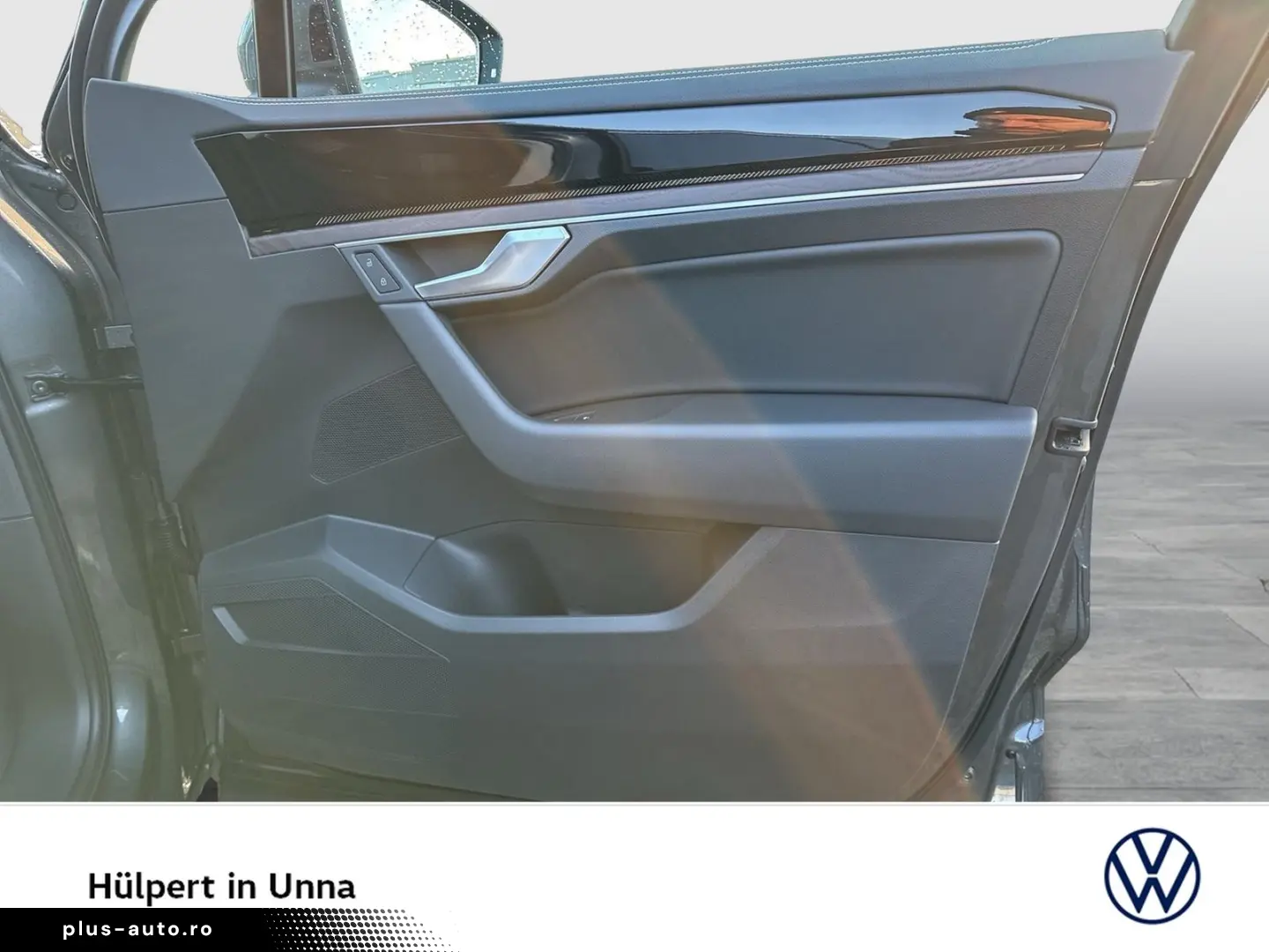 Touareg V6 ELEGANCE NEUESMODELL AHK CAM ACC LM19