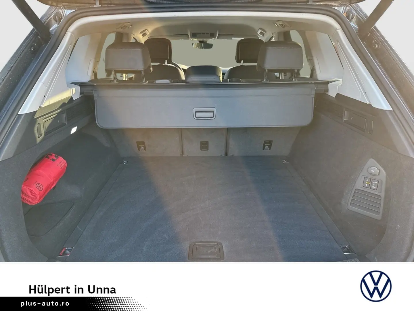 Touareg V6 ELEGANCE NEUESMODELL AHK CAM ACC LM19