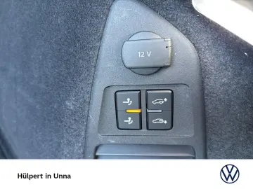 Touareg V6 ELEGANCE NEUESMODELL AHK CAM ACC LM19