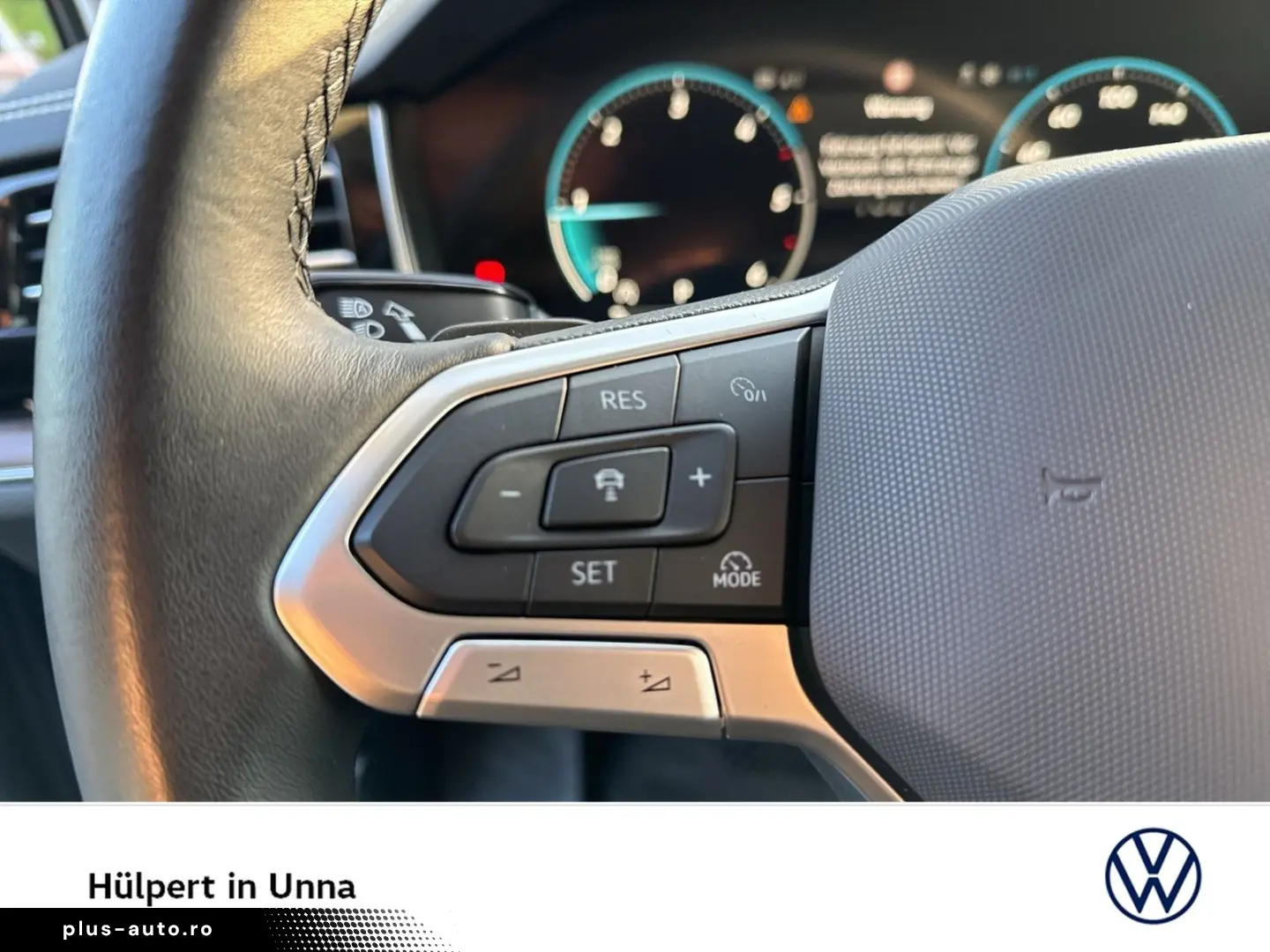 Touareg V6 ELEGANCE NEUESMODELL AHK CAM ACC LM19