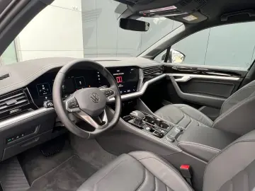 Touareg 3.0 TDI 4MOTION  AHK  Luftfederung  19 -