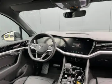 Touareg 3.0 TDI 4MOTION  AHK  Luftfederung  19 -