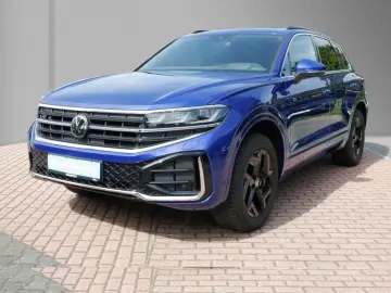 Touareg 3.0 TDI 4M R-Line Pano AHK Navi VC HuD A