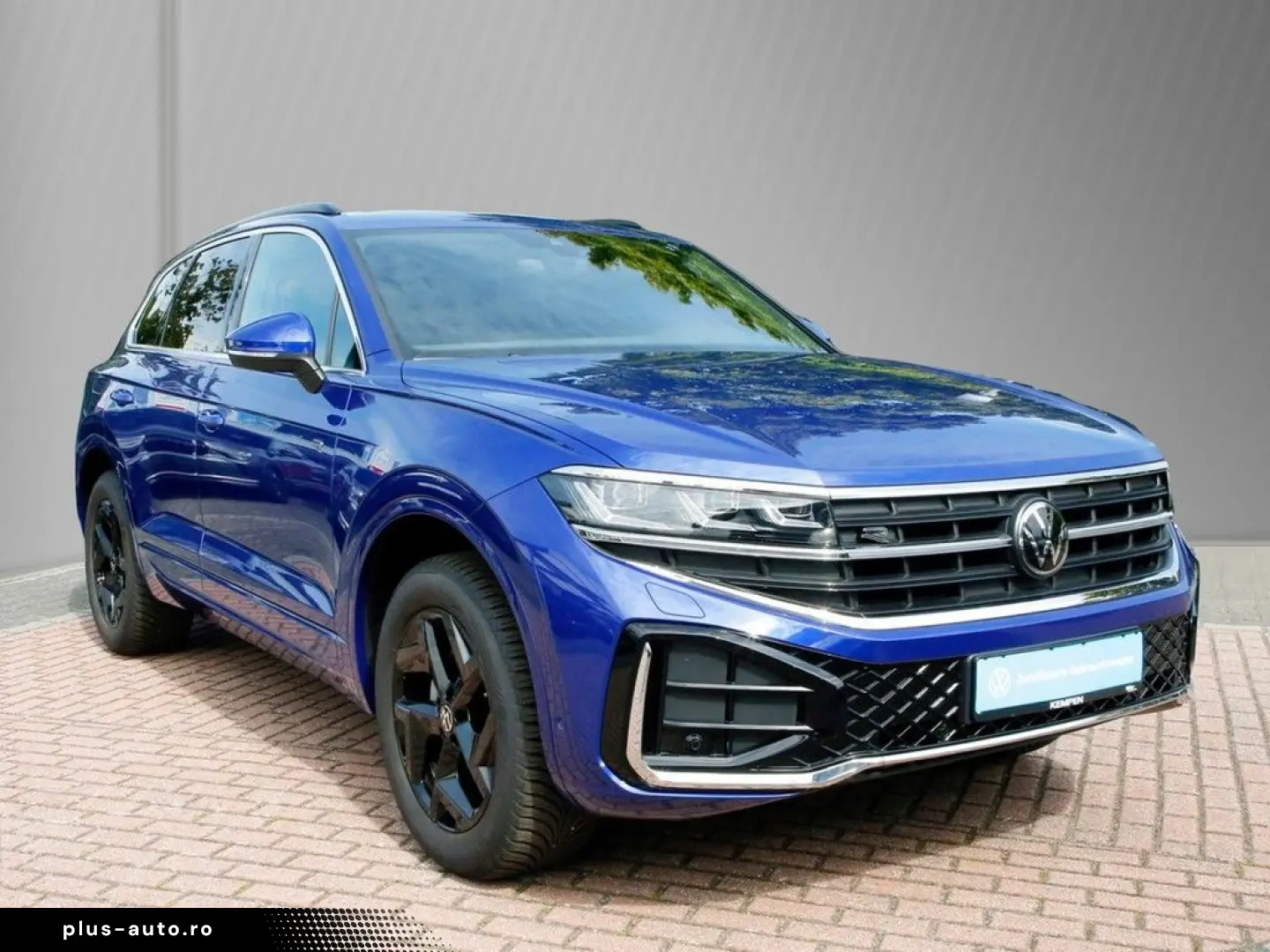 Touareg 3.0 TDI 4M R-Line Pano AHK Navi VC HuD A