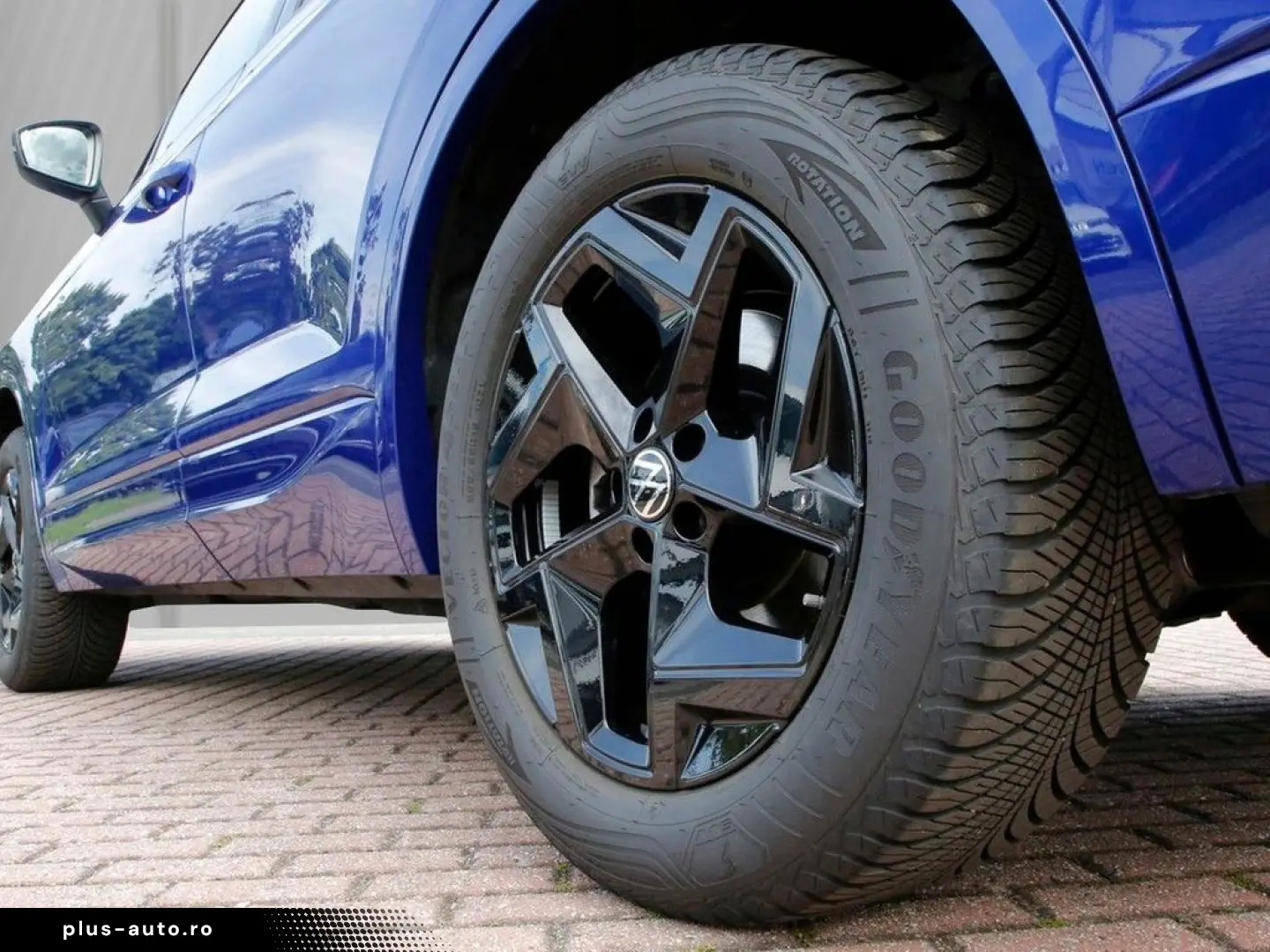 Touareg 3.0 TDI 4M R-Line Pano AHK Navi VC HuD A