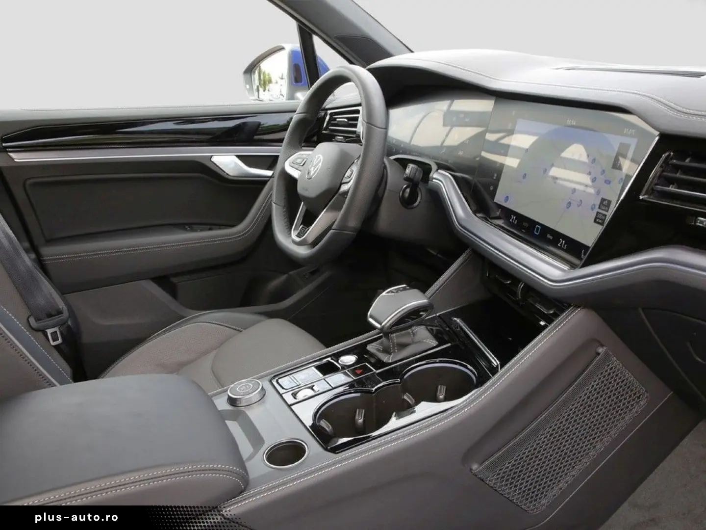 Touareg 3.0 TDI 4M R-Line Pano AHK Navi VC HuD A