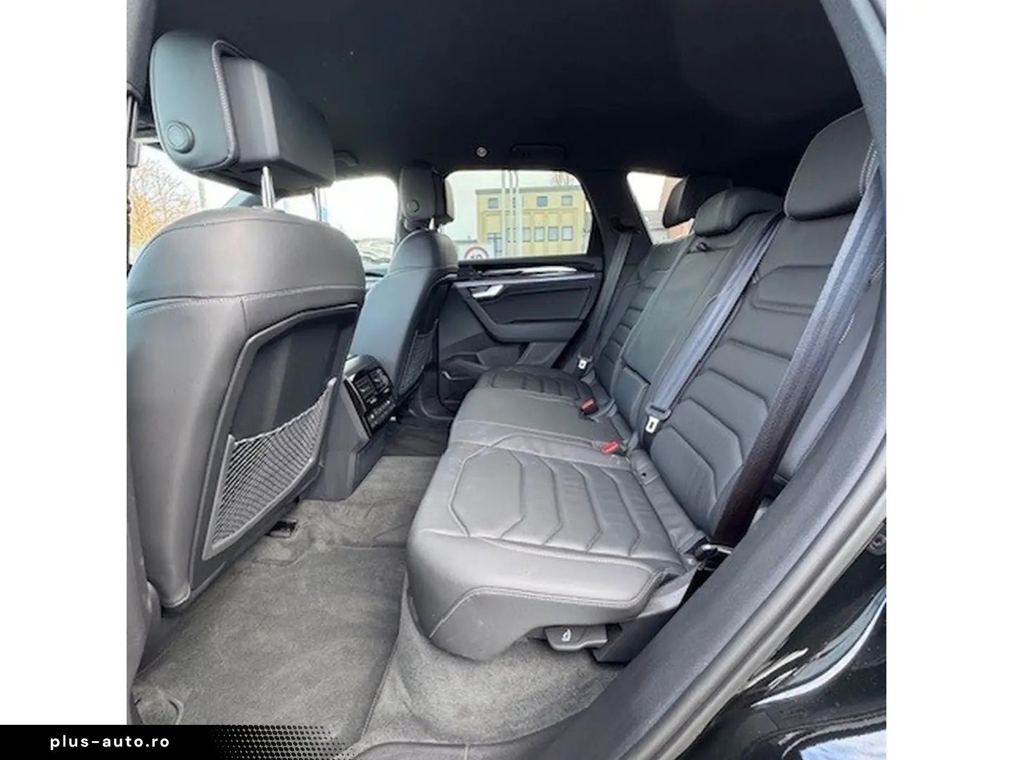 Touareg 3.0 TDI R-Line Navi Leder AHK CAM 4Motio