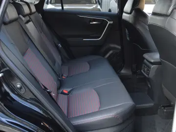 TOYOTA RAV4 2.5 PLUG IN HYBRID 4WD