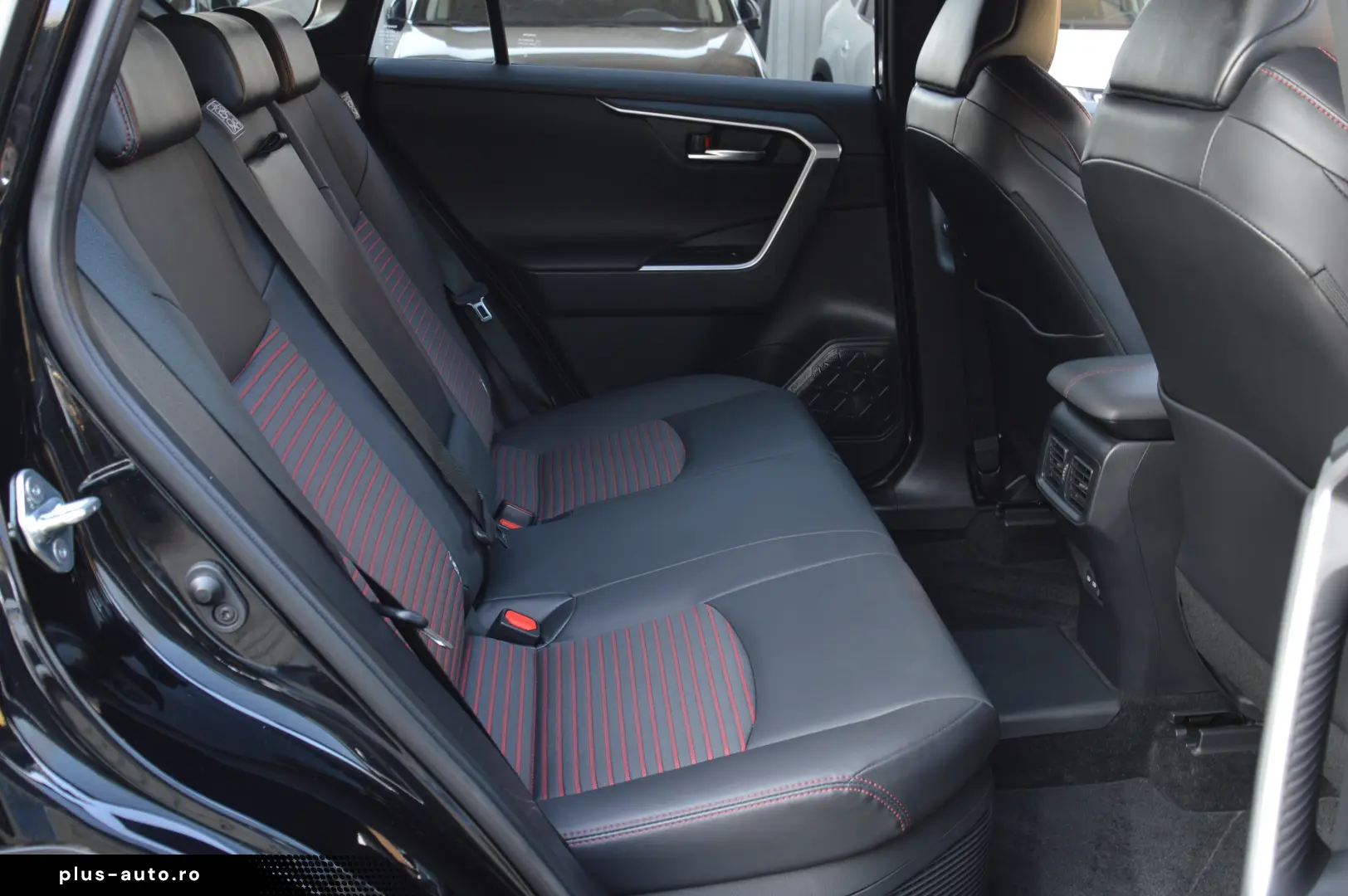 TOYOTA RAV4 2.5 PLUG IN HYBRID 4WD