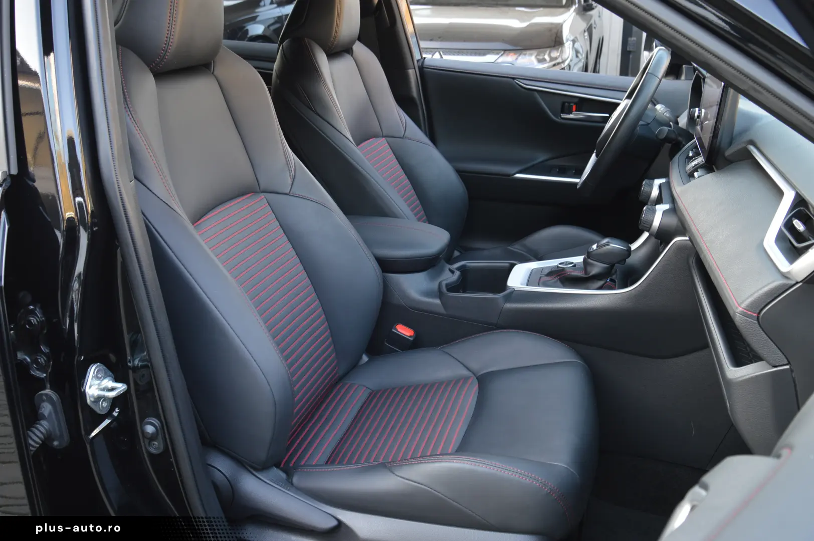 TOYOTA RAV4 2.5 PLUG IN HYBRID 4WD