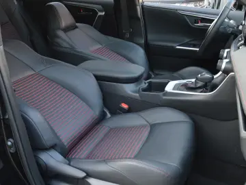 TOYOTA RAV4 2.5 PLUG IN HYBRID 4WD