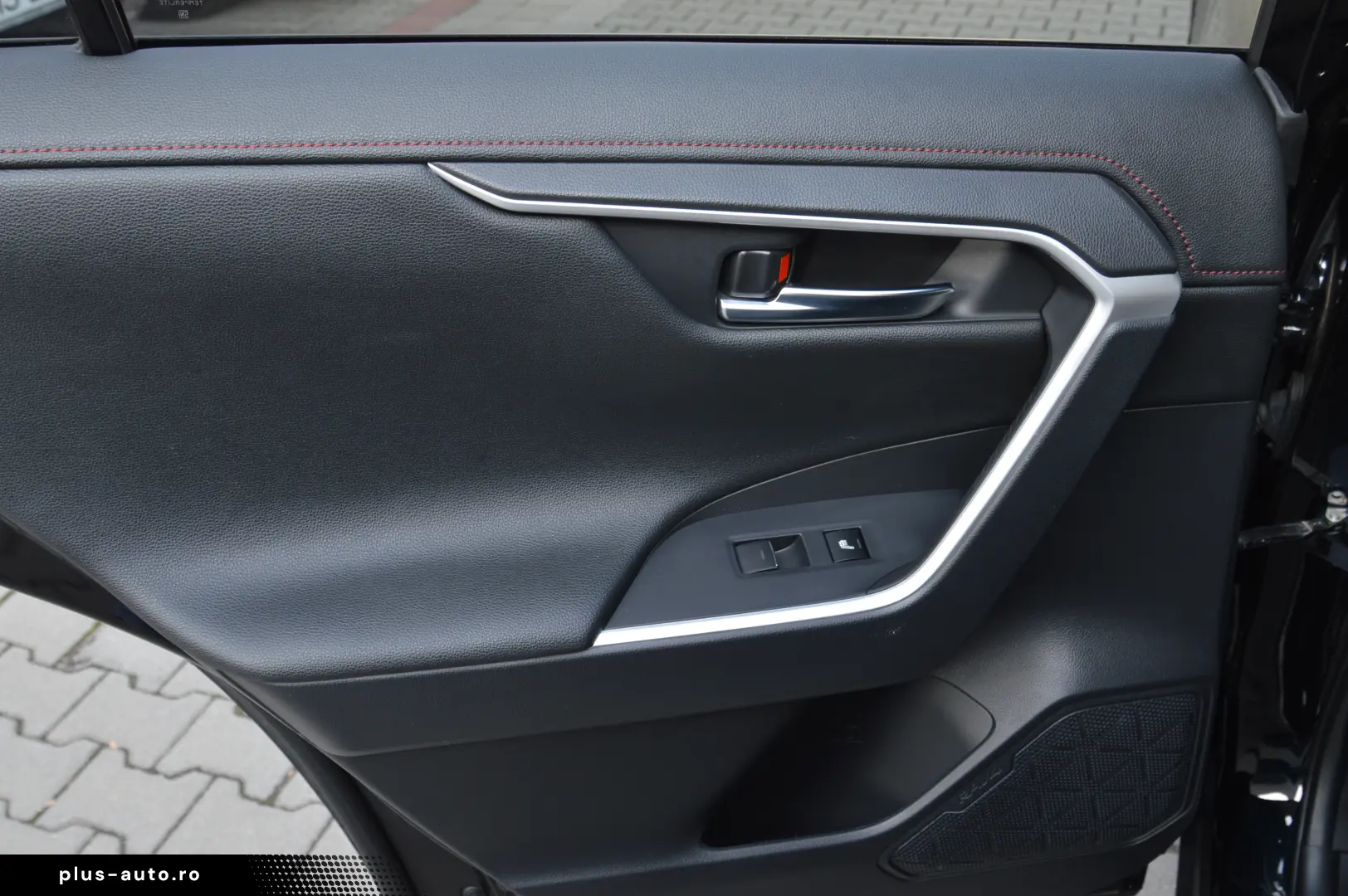 TOYOTA RAV4 2.5 PLUG IN HYBRID 4WD