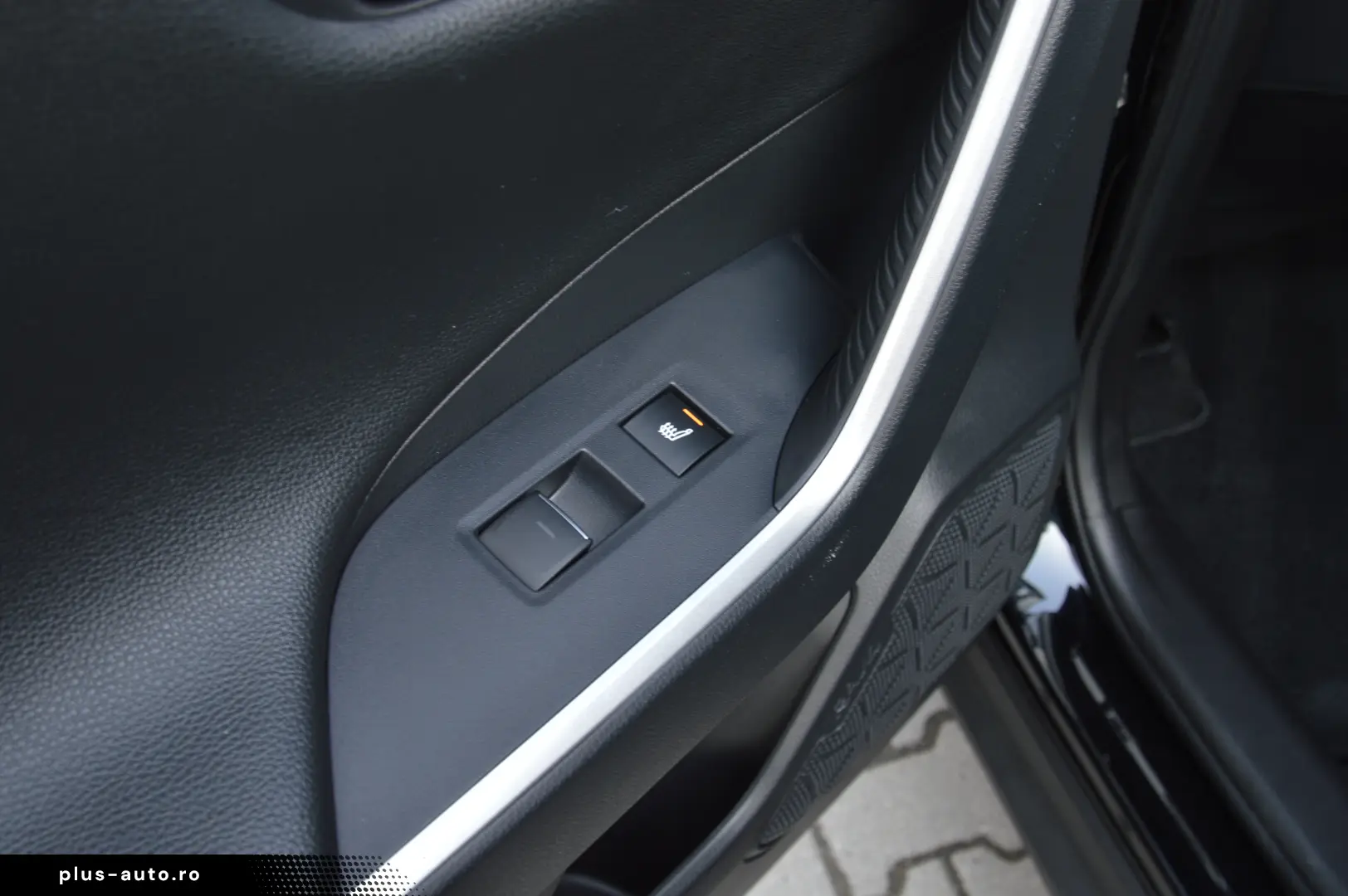 TOYOTA RAV4 2.5 PLUG IN HYBRID 4WD