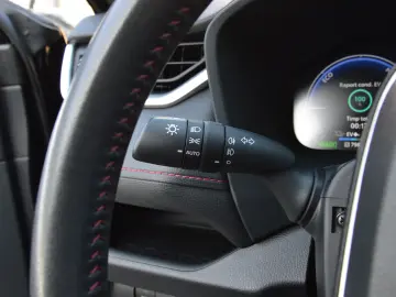 TOYOTA RAV4 2.5 PLUG IN HYBRID 4WD