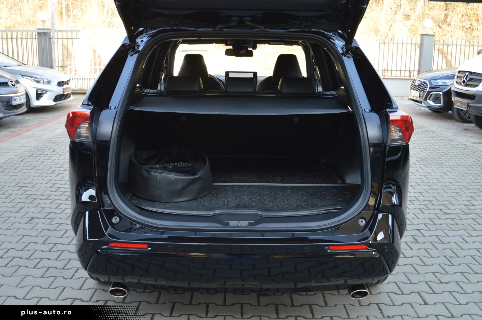 TOYOTA RAV4 2.5 PLUG IN HYBRID 4WD