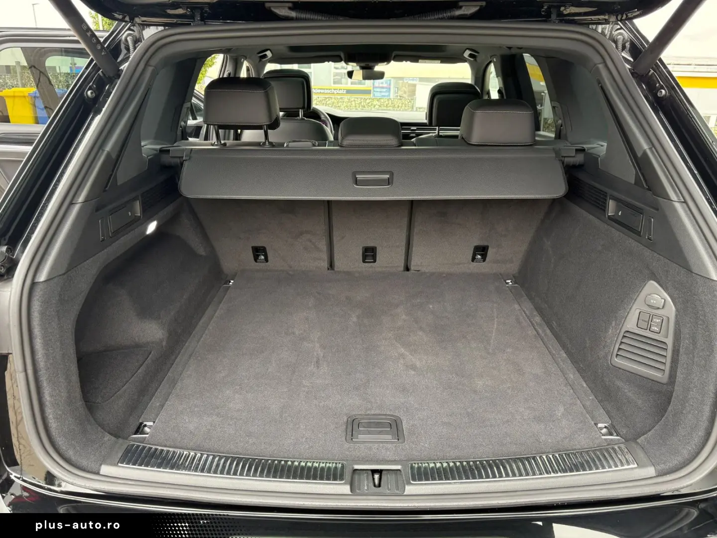 Touareg 3.0 V6 TDI 210kW 4MOT Tiptr. R-Line