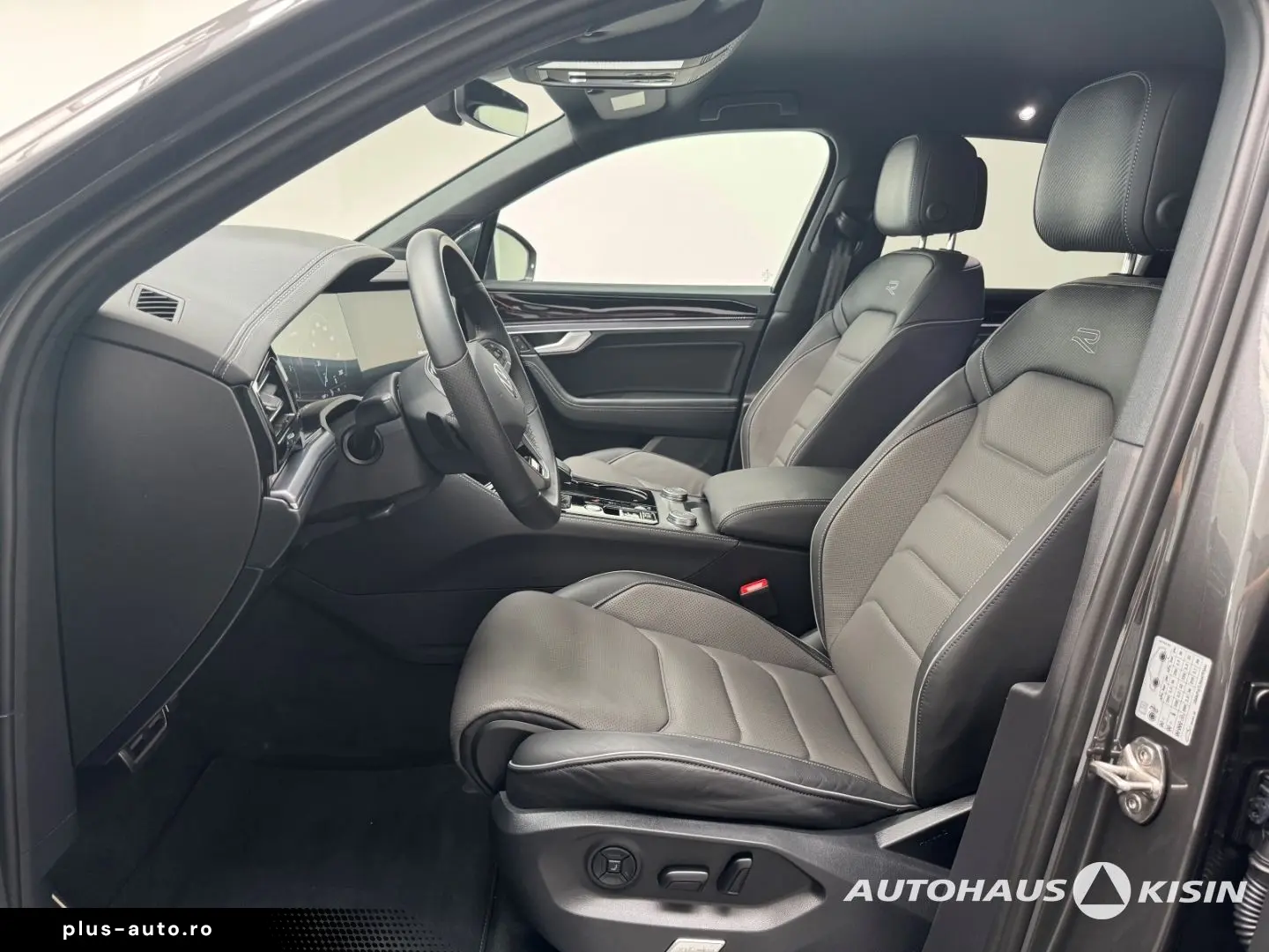 Touareg 3.0 TDI 4M R-Line  AHK  StdHzg  Luftf.