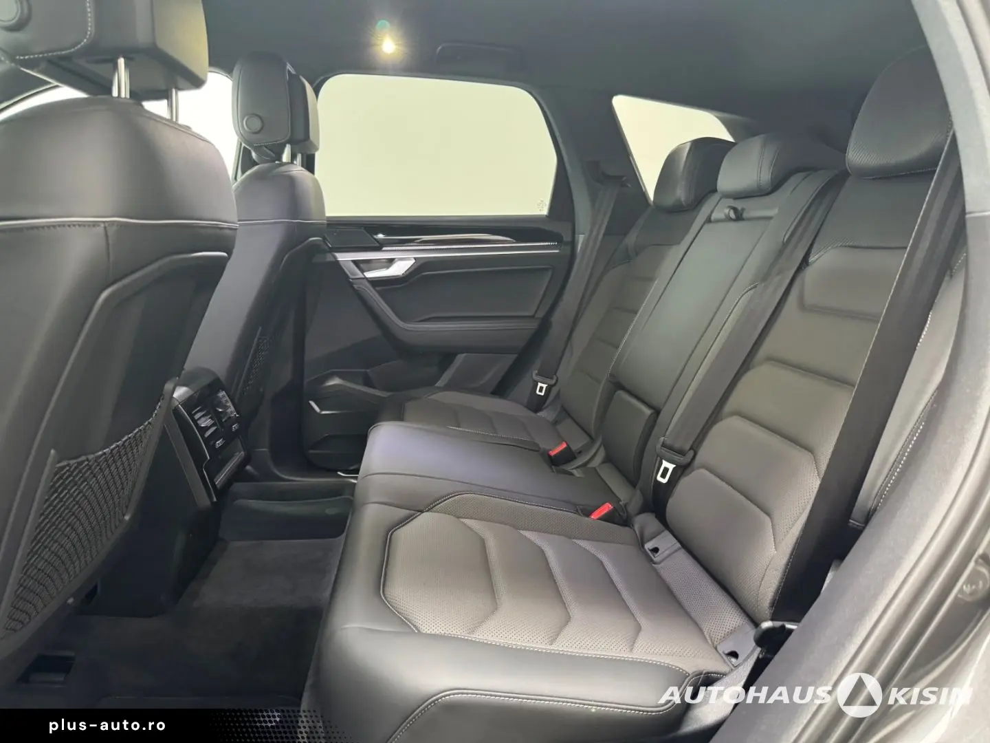 Touareg 3.0 TDI 4M R-Line  AHK  StdHzg  Luftf.