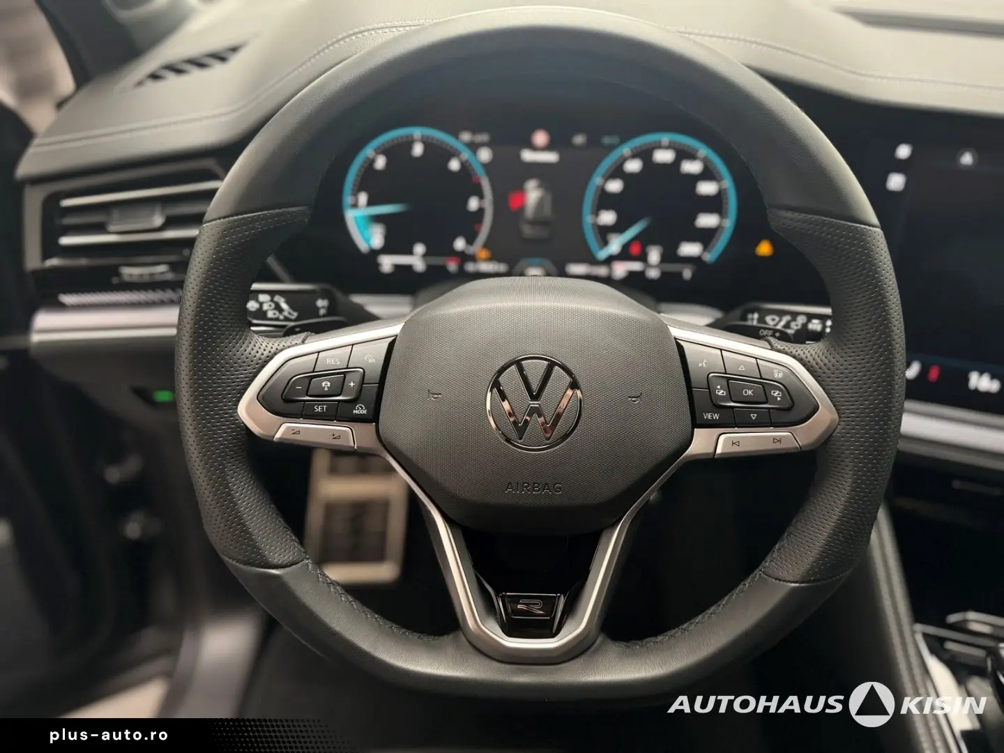 Touareg 3.0 TDI 4M R-Line  AHK  StdHzg  Luftf.