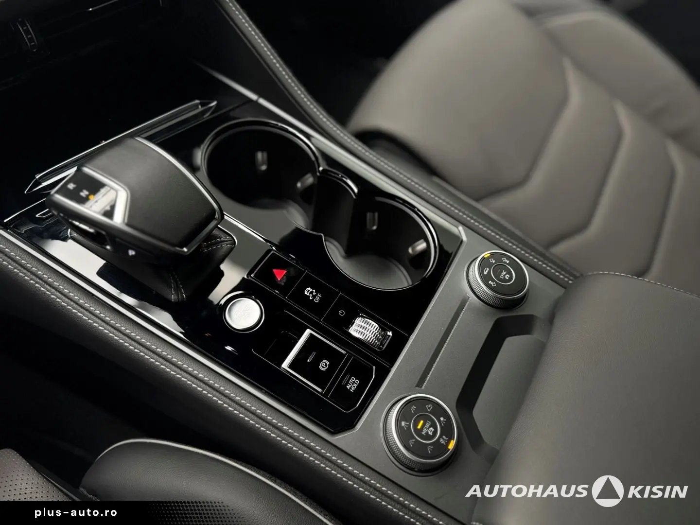 Touareg 3.0 TDI 4M R-Line  AHK  StdHzg  Luftf.