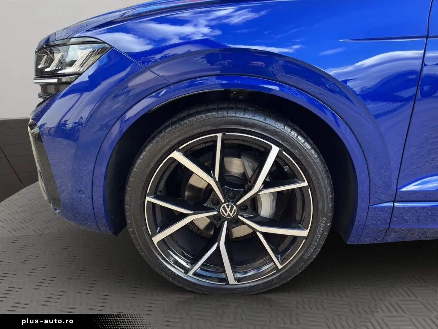 Touareg R-Line Black Style 4M TDI Tiptr. AHK