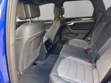 Touareg R-Line Black Style 4M TDI Tiptr. AHK