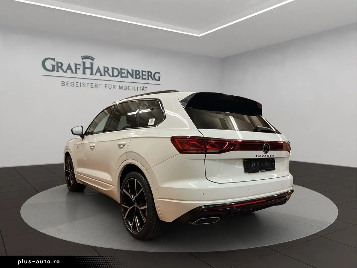 Touareg 3.0 TDI 4Motion R-Line Pano AHK Navi ACC