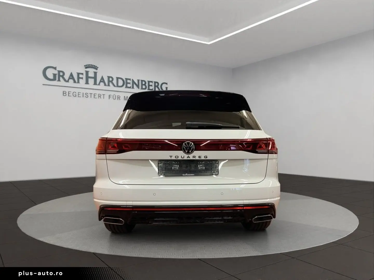 Touareg 3.0 TDI 4Motion R-Line Pano AHK Navi ACC