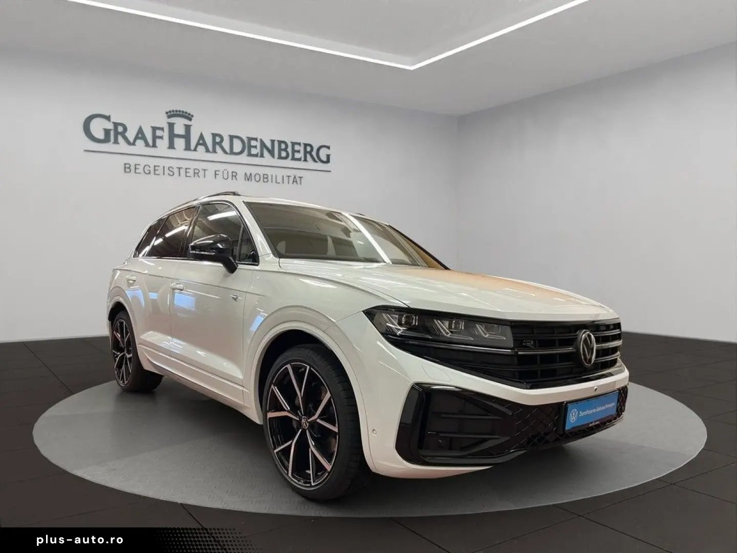 Touareg 3.0 TDI 4Motion R-Line Pano AHK Navi ACC