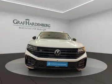 Touareg 3.0 TDI 4Motion R-Line Pano AHK Navi ACC