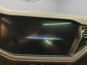 Touareg 3.0 TDI 4Motion R-Line Pano AHK Navi ACC