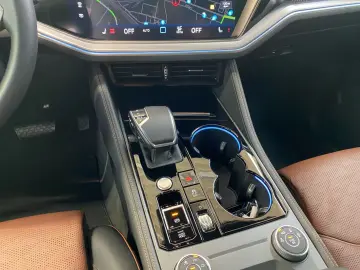 Touareg Elegance 3.0 V6 Plugin Hybrid Luftfederw