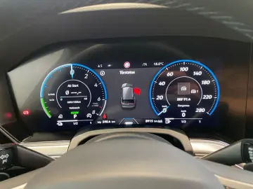 Touareg Elegance 3.0 V6 Plugin Hybrid Luftfederw