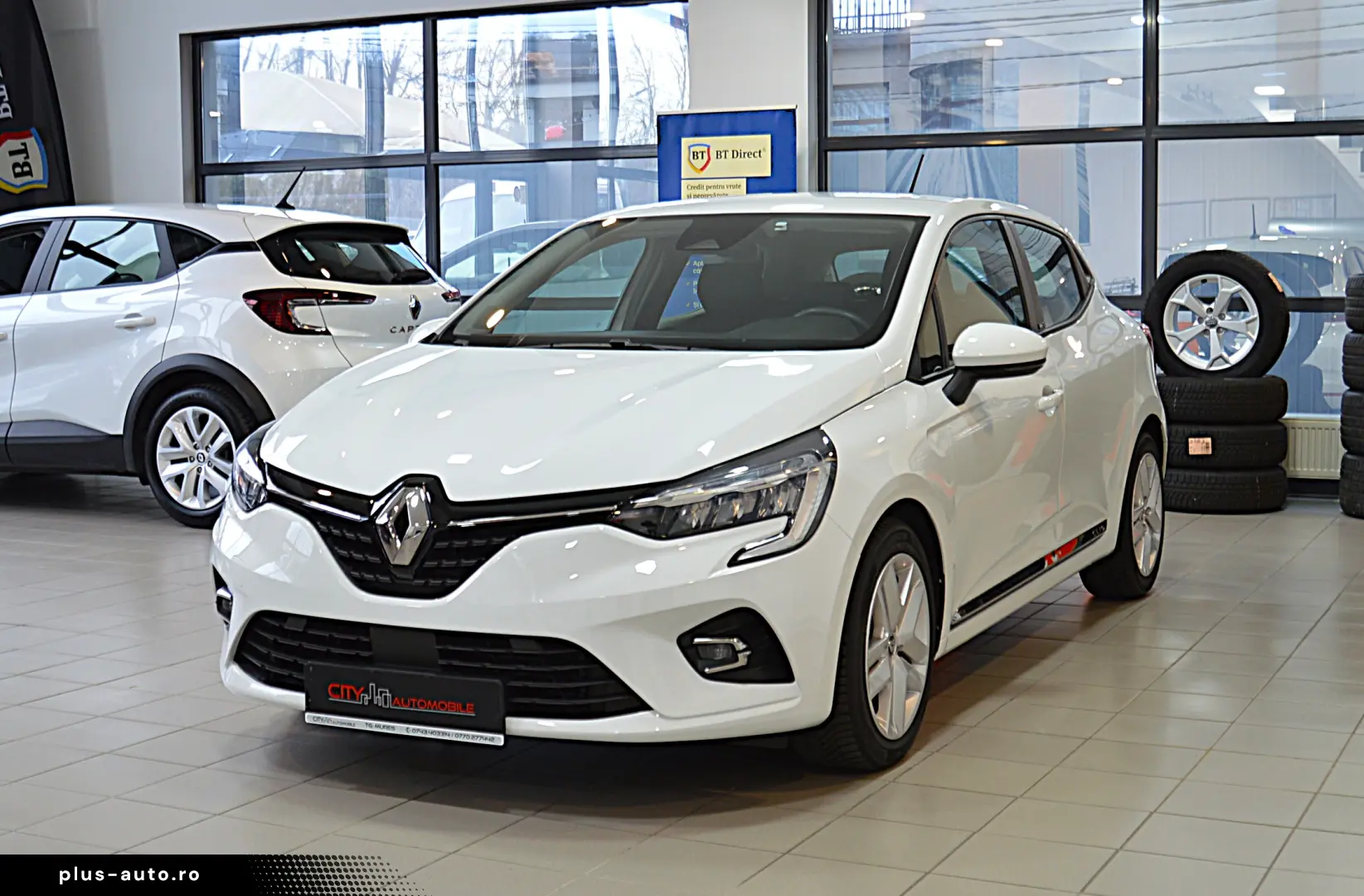 RENAULT CLIO 1.6 E-TECH HYBRID AUTOMATIC