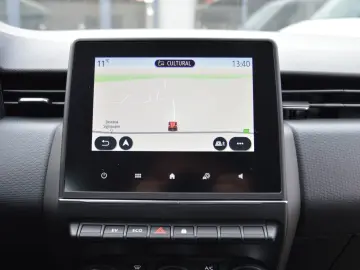 RENAULT CLIO 1.6 E-TECH HYBRID AUTOMATIC