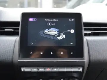 RENAULT CLIO 1.6 E-TECH HYBRID AUTOMATIC