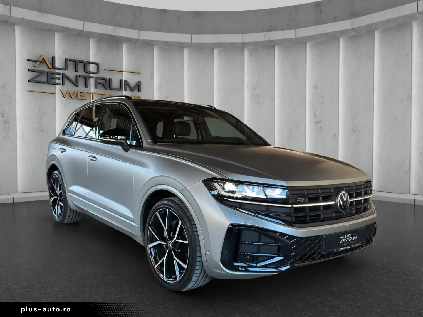 4Motion R-Line Black Style Matrix Pan HUD AHK