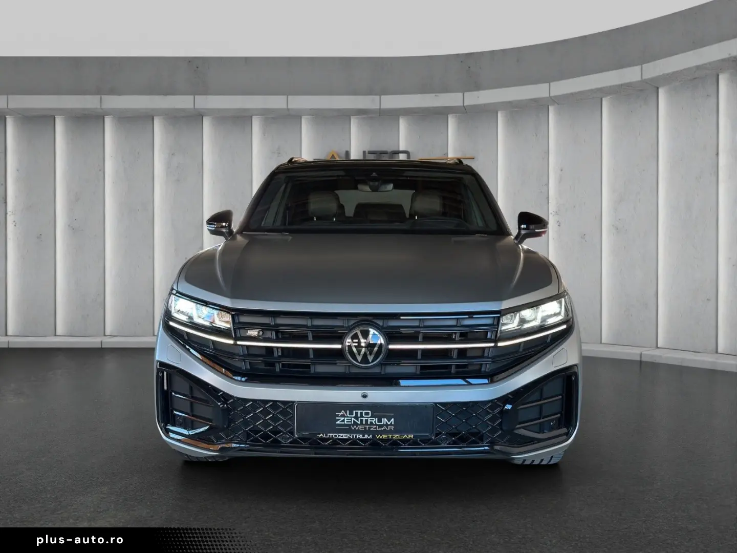 4Motion R-Line Black Style Matrix Pan HUD AHK