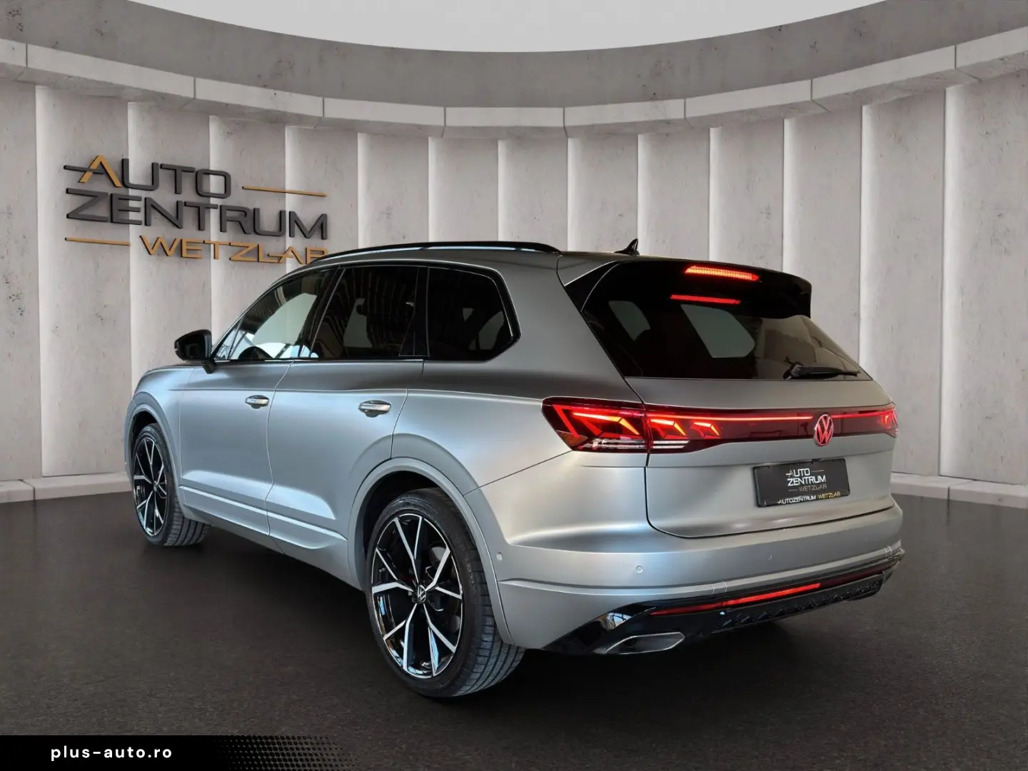 4Motion R-Line Black Style Matrix Pan HUD AHK