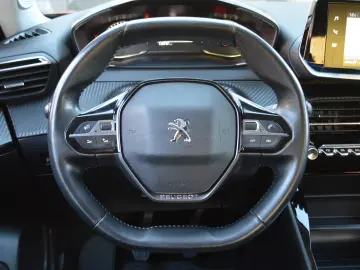 PEUGEOT 2008 1.5 BlueDCI