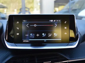 PEUGEOT 2008 1.5 BlueDCI