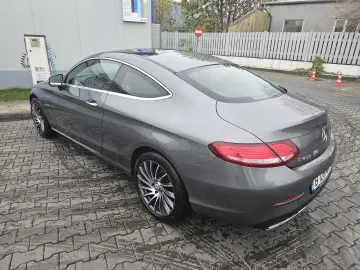 Mercedes-Benz C 400