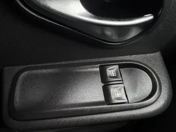 Dacia Duster 2018 Benzina 1.6 Mpi E6