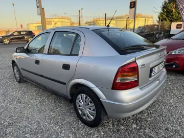 Opel Astra 2003 Benzină 1.6 Mpi