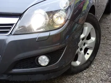 OPEL ASTRA H 1.9 CDTI 150 CP 2010