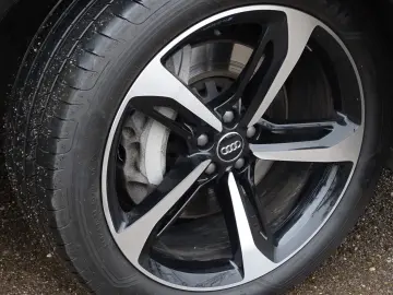 AUDI Q7 50 TDI MILDHYBRID 7 LOCURI 2019